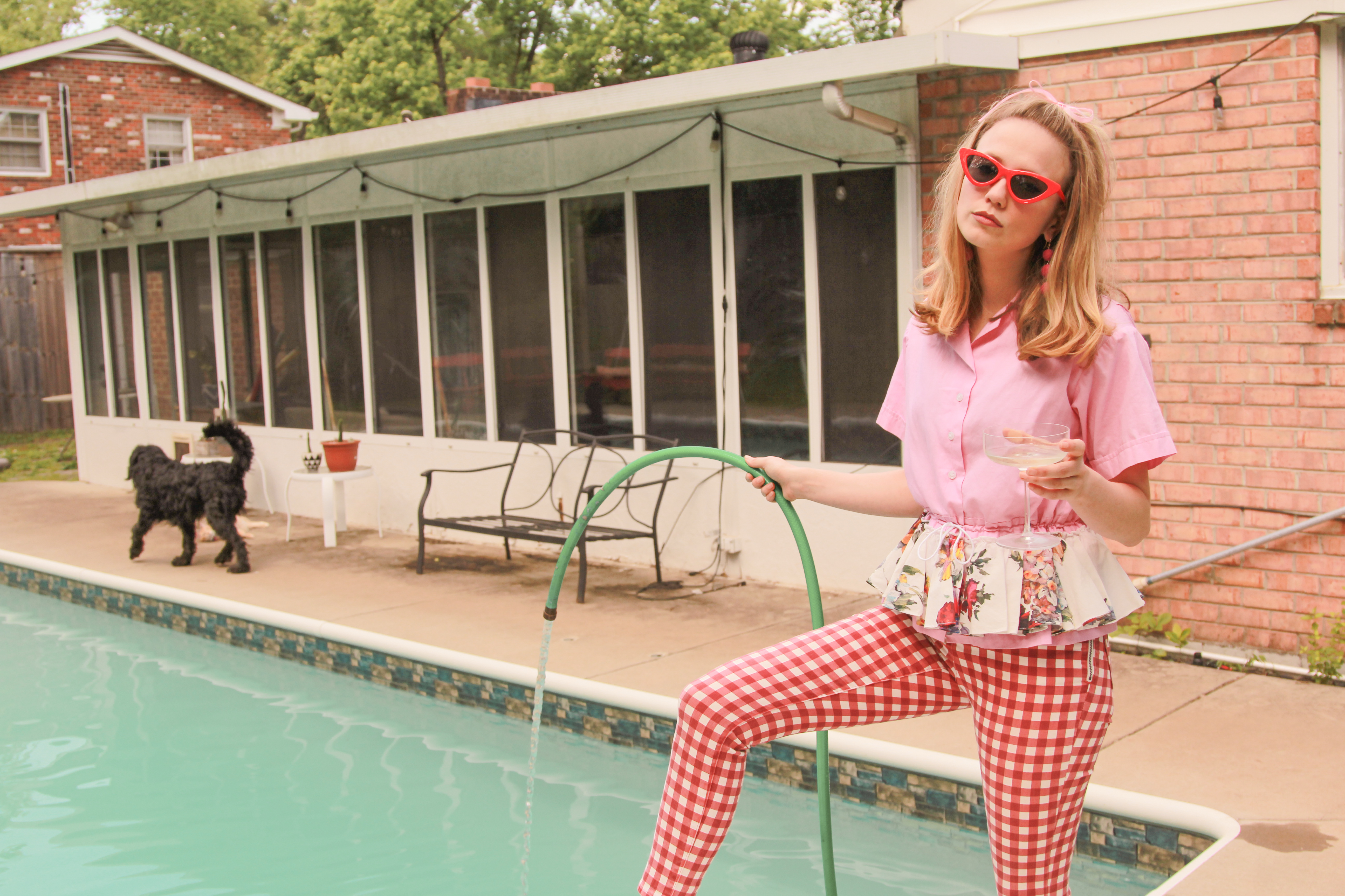 domestic bliss, photoshoot, photography, housewife, housewife photoshoot, housewife editorial, summer, summer photoshoot, summer photography, pool, pool editorial, 50s housewife editorial, 50s housewife photoshoot, kitchy, cool, woman, girl, girl photoshoot, woman photoshoot